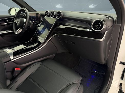 Certified 2024 Mercedes-Benz GLC 300 image 26