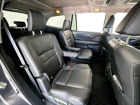 Used 2019 Honda Pilot Elite image 33