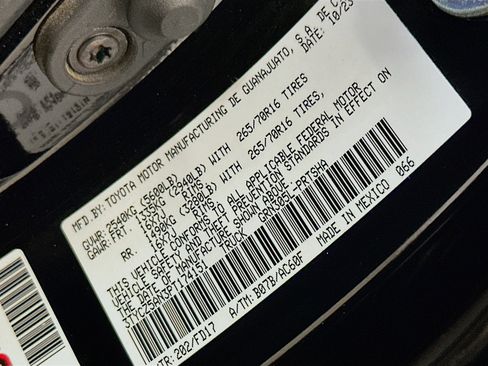 Used 2023 Toyota Tacoma TRD Off-Road w/ Technology Package image 12