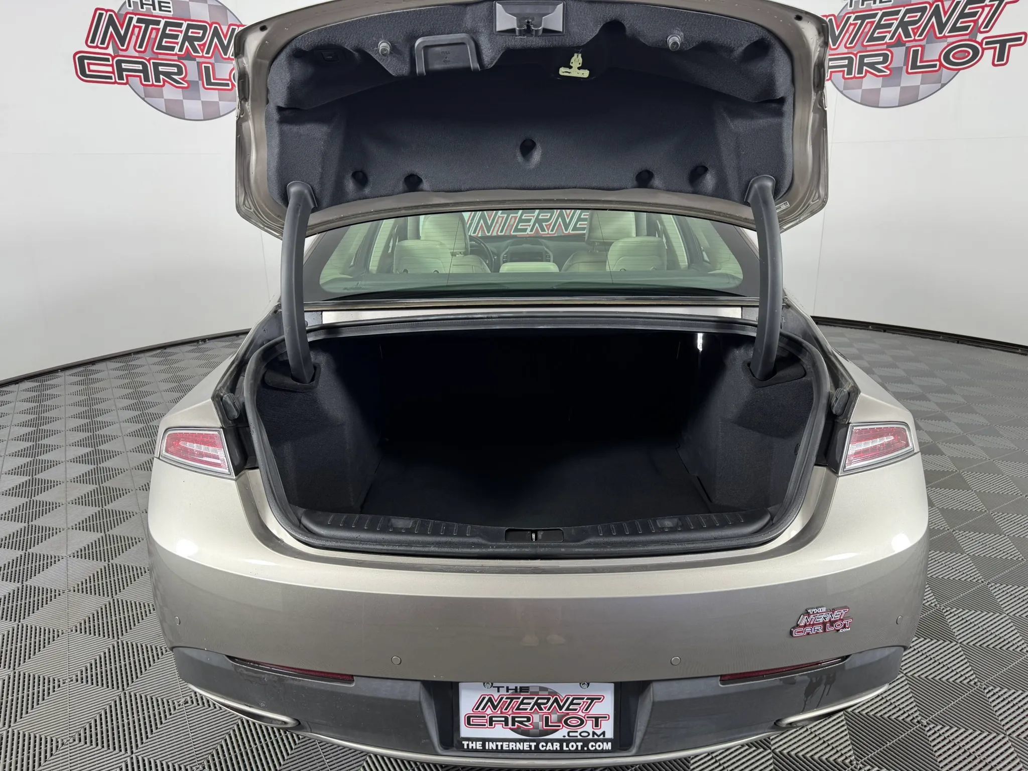 Used 2020 Lincoln MKZ Reserve FWD image 31