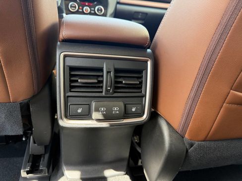 Used 2020 Subaru Forester Touring w/ Popular Package #2 AWD/4WD image 21