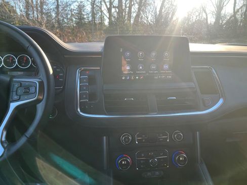 Used 2024 Chevrolet Suburban LS w/ Driver Alert Package image 27