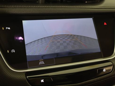 Used 2023 Cadillac XT5 Premium Luxury image 53