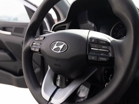 Used 2020 Hyundai Elantra SEL w/ Cargo Package (C1) FWD image 18