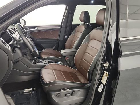 Used 2022 Volkswagen Tiguan SEL R-Line image 10