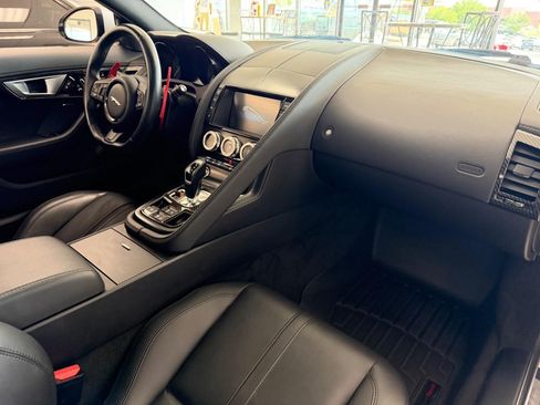 Used 2015 Jaguar F-TYPE S RWD image 10