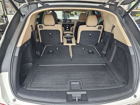 Used 2023 Acura MDX SH-AWD image 21