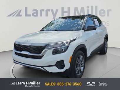 Used 2023 Kia Seltos S w/ Navigation Package