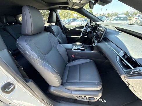 Used 2025 Lexus RX 350 Premium w/ Accessory Package (Z1) FWD image 16