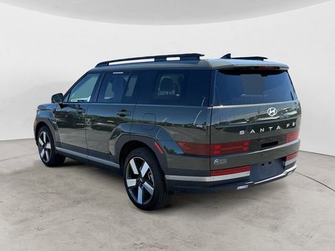 Used 2025 Hyundai Santa Fe Limited FWD image 3