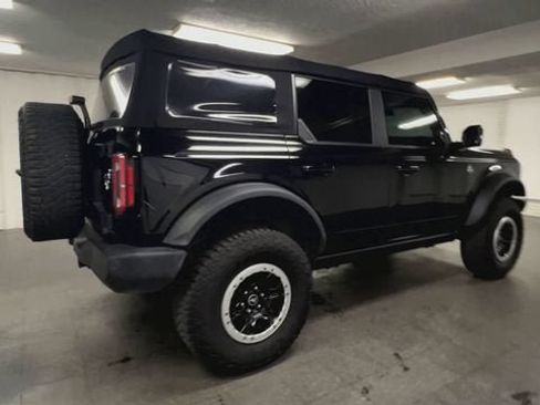 Used 2022 Ford Bronco Outer Banks w/ Sasquatch Package AWD/4WD image 8