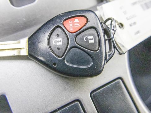 Used 2015 Toyota 4Runner SR5 image 26