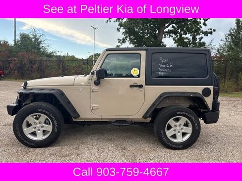 Used 2016 Jeep Wrangler Sport w/ Quick Order Package 24S AWD/4WD image 2
