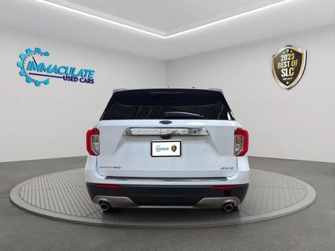 Used 2023 Ford Explorer Limited image 4
