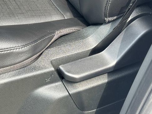 New 2025 Ford Transit 250 Low Roof image 18