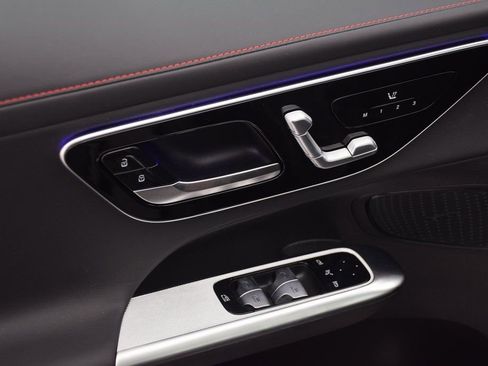 New 2026 Mercedes-Benz GLC 43 AMG 4MATIC image 20