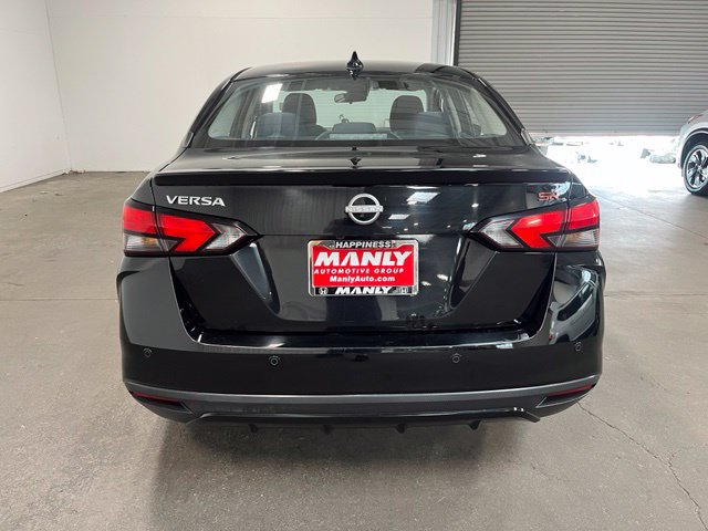 Used 2024 Nissan Versa SR FWD image 4