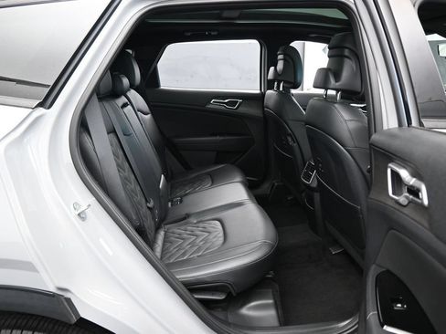Used 2024 Kia Sportage X-Line w/ X-Line Premium Package AWD/4WD image 40