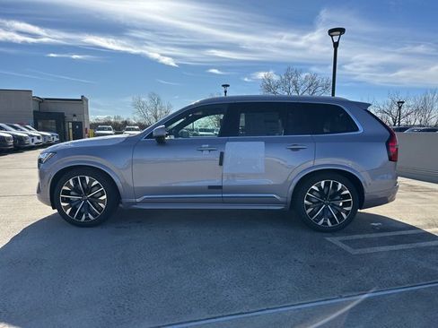 New 2026 Volvo XC90 B6 Plus w/ Protection Package image 4