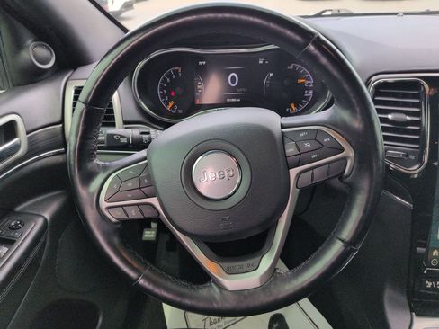 Used 2021 Jeep Grand Cherokee Limited image 14