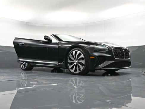 New 2026 Bentley Continental GTC AWD/4WD image 39