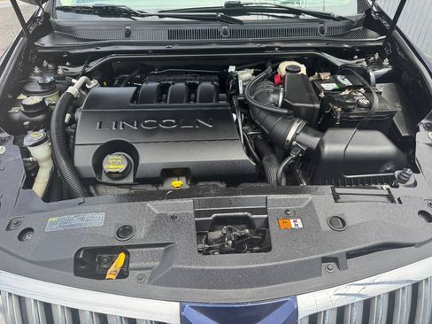 Used 2011 Lincoln MKS w/ 102A Rapid Spec Order Code FWD image 19