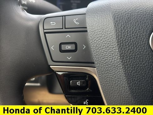 Used 2026 Toyota Camry XLE w/ Premium Plus Package FWD image 12