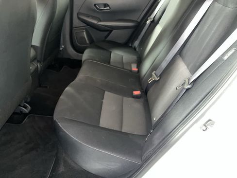 Used 2024 Nissan Sentra SV FWD image 26