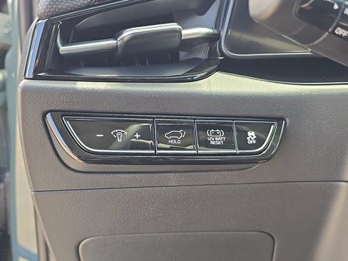 New 2026 Kia Niro FWD image 29