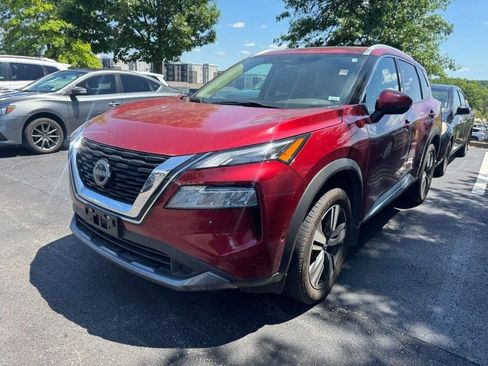 Used 2023 Nissan Rogue SL w/ SL Premium Package AWD/4WD image 3