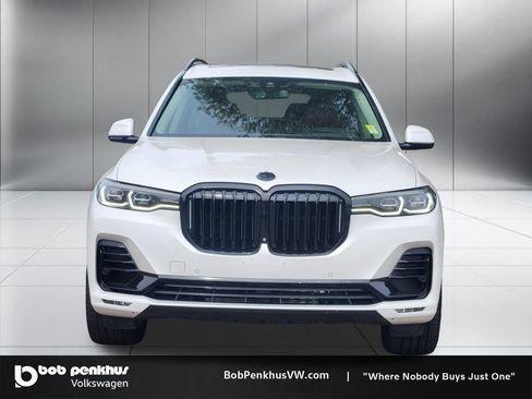 Used 2020 BMW X7 xDrive40i w/ Premium Package AWD/4WD image 22