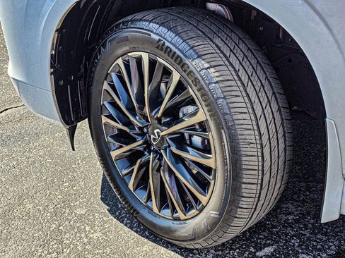 Used 2025 INFINITI QX80 Autograph image 7