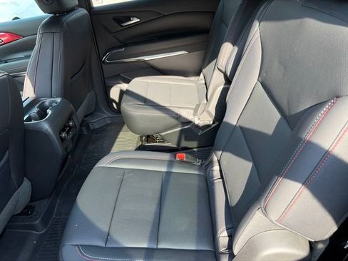 Used 2025 Chevrolet Traverse Z71 w/ Driver Confidence Package AWD/4WD image 9