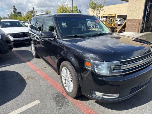 Used 2019 Ford Flex SEL w/ Equipment Group 202A FWD image 4