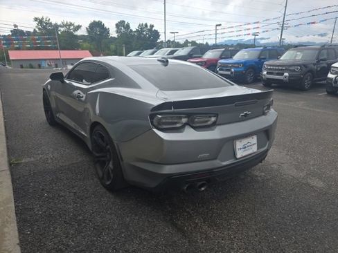 Used 2023 Chevrolet Camaro SS RWD image 10