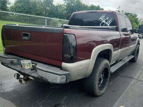 Used 2002 Chevrolet Silverado 1500 LS w/ Off-Road Pkg AWD/4WD image 2