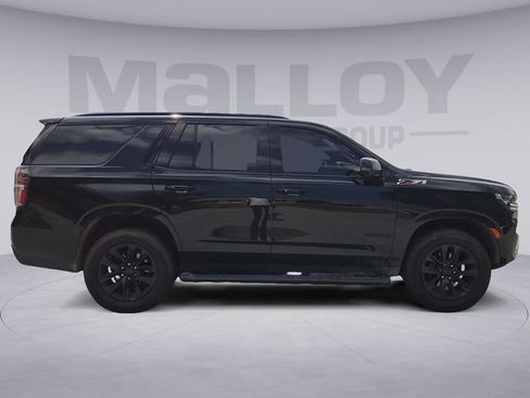 Used 2021 Chevrolet Tahoe Z71 w/ Luxury Package AWD/4WD image 6