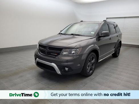 Used 2019 Dodge Journey Crossroad w/ Driver Convenience Group FWD image 1