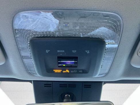 New 2026 Toyota Prius LE image 14