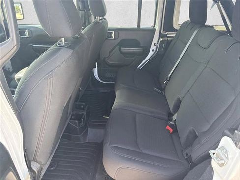 Used 2021 Jeep Wrangler Unlimited Sport AWD/4WD image 17