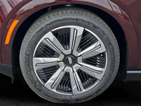 New 2026 Cadillac Escalade IQ Luxury 1 w/ LPO, Floor Liner Package image 9