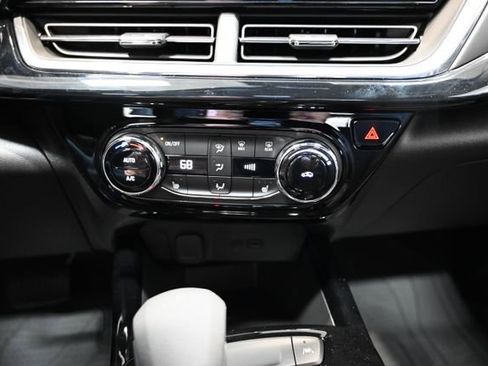 New 2026 Chevrolet Trax RS w/ Driver Confidence Package image 17