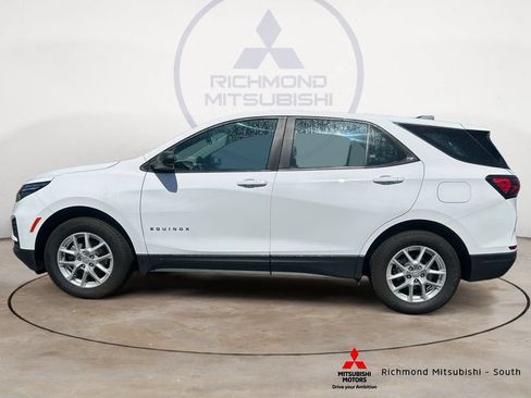 Used 2023 Chevrolet Equinox LS AWD/4WD image 6
