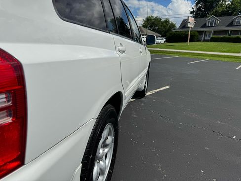 Used 2002 Toyota Highlander 2WD image 28