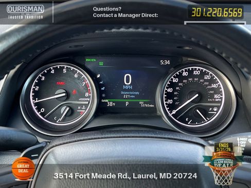 Used 2024 Toyota Camry SE w/ Cold Weather Package image 10