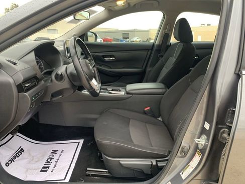 Used 2022 Nissan Sentra SV image 17