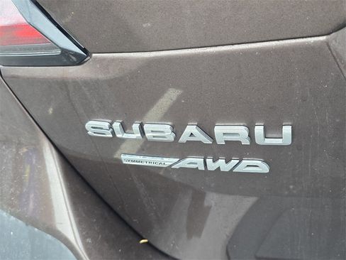 Used 2020 Subaru Outback Limited w/ Popular Package #2 image 5