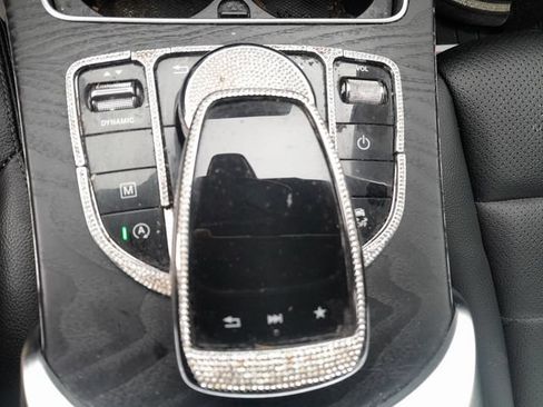 Used 2017 Mercedes-Benz GLC 300 4MATIC image 13