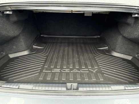 Used 2021 Subaru Legacy Premium image 21