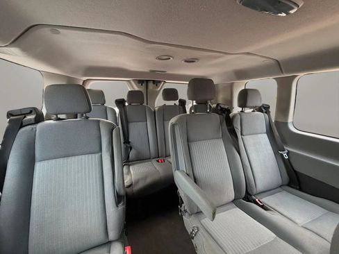 Used 2016 Ford Transit 350 XLT RWD image 24